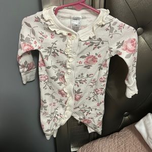Size 0-3 months soft material